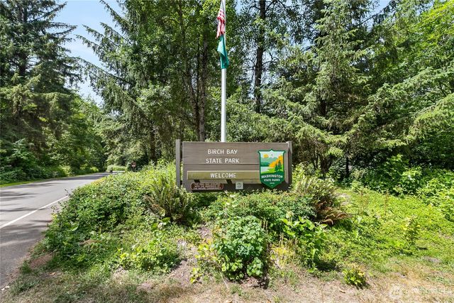 5550 Whitehorn Way, Blaine, WA 98230