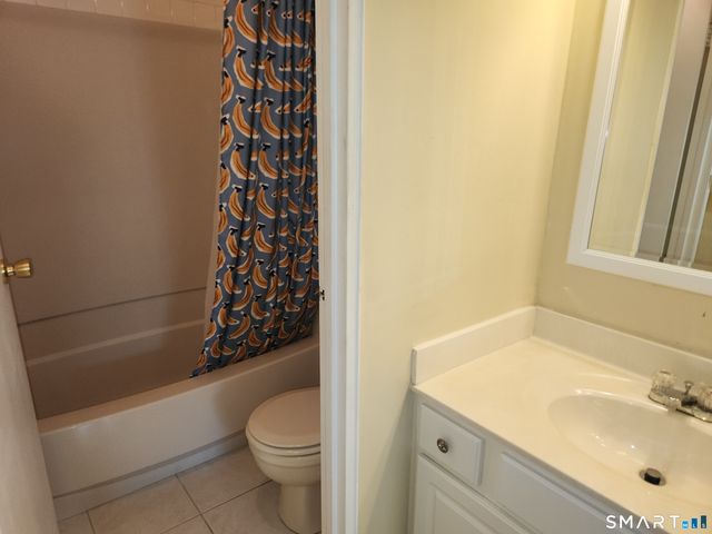 18 Prospect Street 81, Manchester, CT 06040