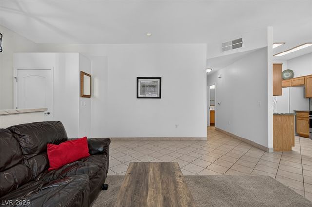 3540 Cactus Shadow Street 102, Las Vegas, NV 89129