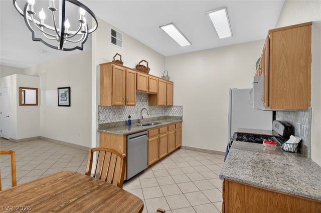 3540 Cactus Shadow Street 102, Las Vegas, NV 89129