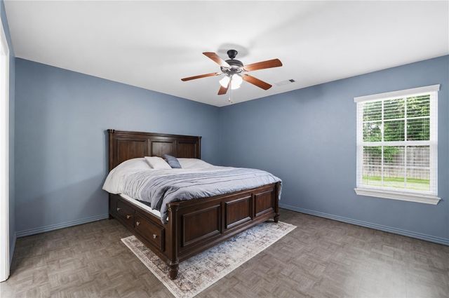 2901 S E Street, Rogers, AR 72758