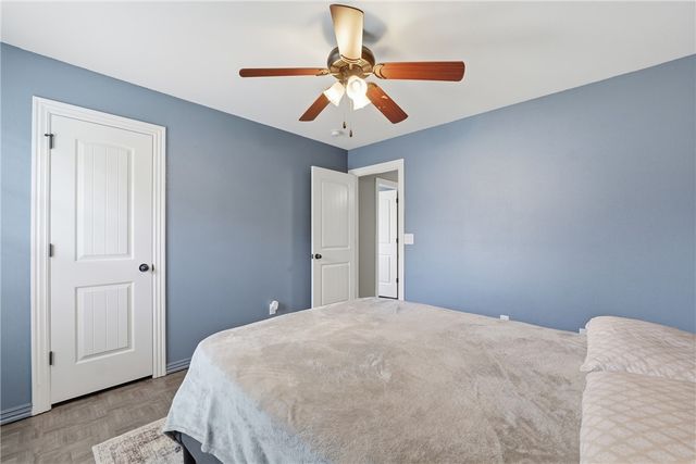 2901 S E Street, Rogers, AR 72758