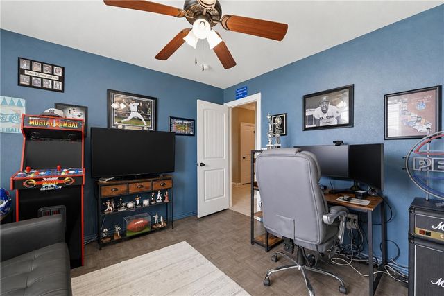 2901 S E Street, Rogers, AR 72758