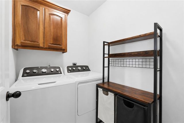 2901 S E Street, Rogers, AR 72758
