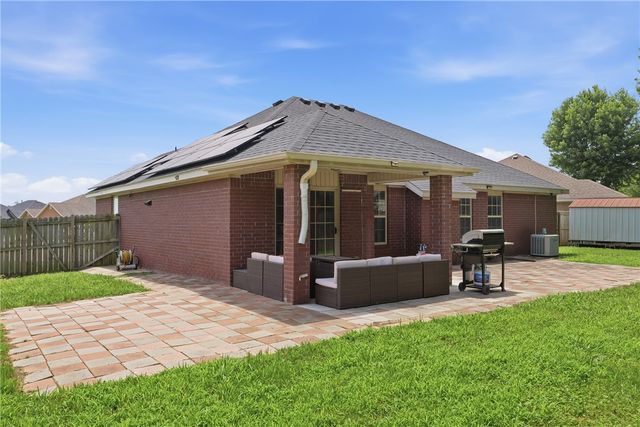 2901 S E Street, Rogers, AR 72758