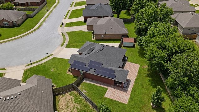 2901 S E Street, Rogers, AR 72758