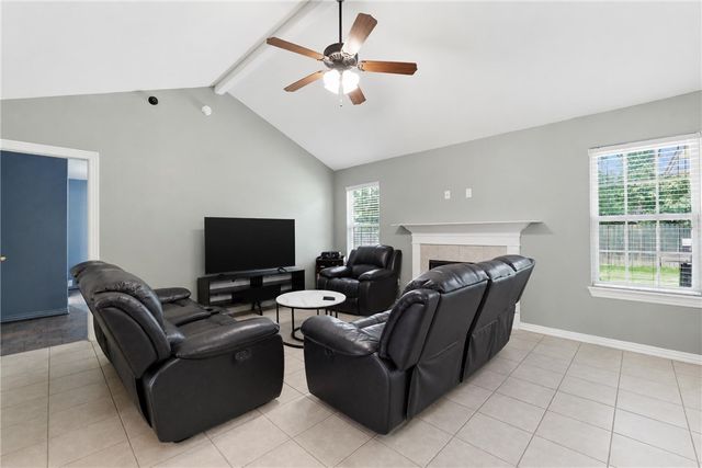 2901 S E Street, Rogers, AR 72758