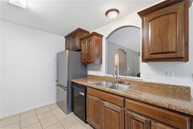 2901 S E Street, Rogers, AR 72758