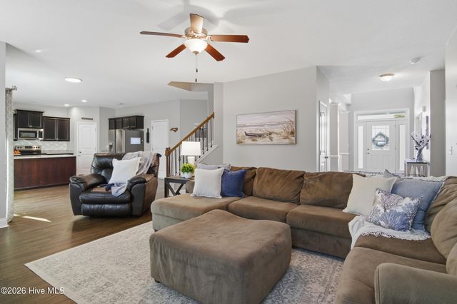 111 Lumis Court, Hampstead, NC 28443