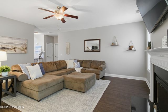 111 Lumis Court, Hampstead, NC 28443