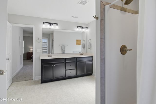 111 Lumis Court, Hampstead, NC 28443