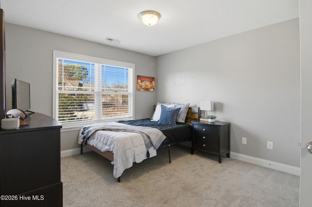 111 Lumis Court, Hampstead, NC 28443