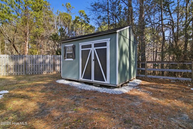 111 Lumis Court, Hampstead, NC 28443