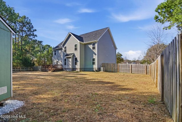 111 Lumis Court, Hampstead, NC 28443