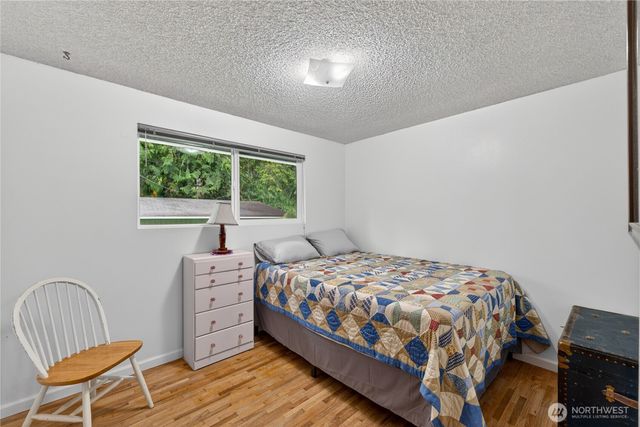 1300 Woodland Drive, Mount Vernon, WA 98274