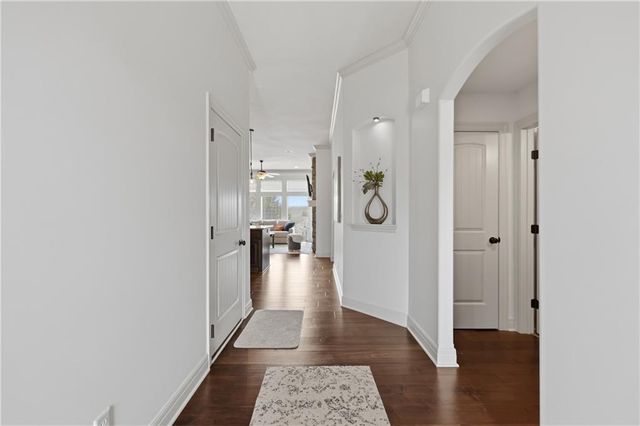 1528 SW ANTIQUITY Drive, Lee's Summit, MO 64081