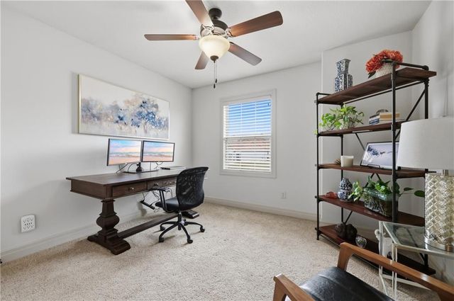 1528 SW ANTIQUITY Drive, Lee's Summit, MO 64081