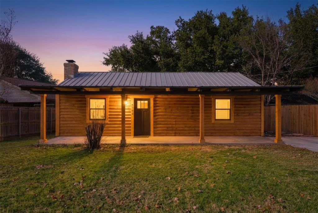 4522 Robin Court, Granbury, TX 76049 — exterior
