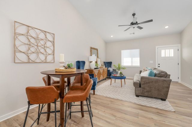 12128 W Northstar St, Wichita, KS 67223