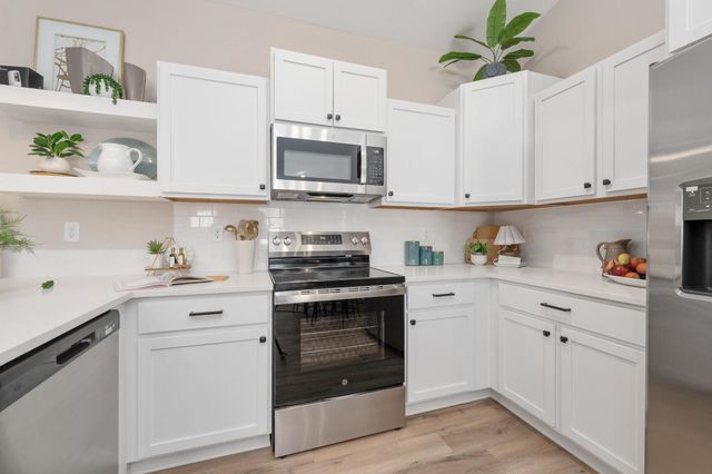 12128 W Northstar St, Wichita, KS 67223