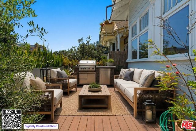157 Hart Avenue, Santa Monica, CA 90405