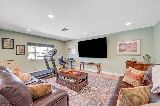 3645 Monte Verde Street, Las Vegas, NV 89121
