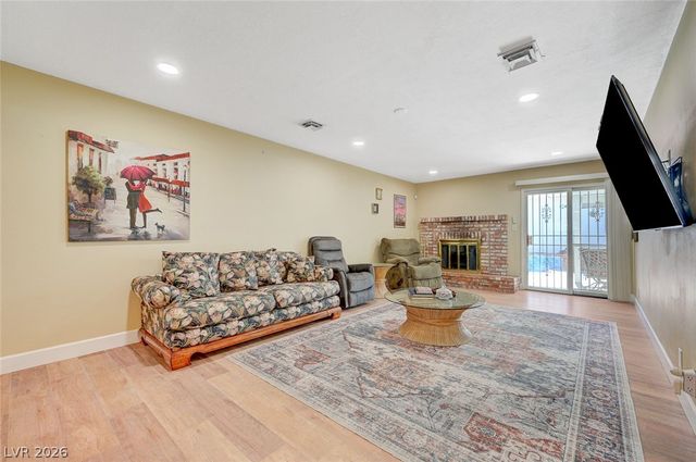 3645 Monte Verde Street, Las Vegas, NV 89121