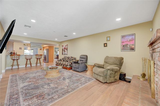 3645 Monte Verde Street, Las Vegas, NV 89121
