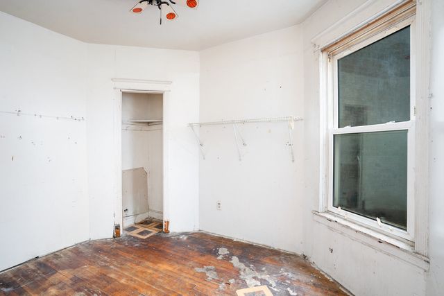 5239 S Ingleside Avenue, Chicago, IL 60615