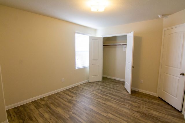 13003 Bella Vida Lane, Houston, TX 77082