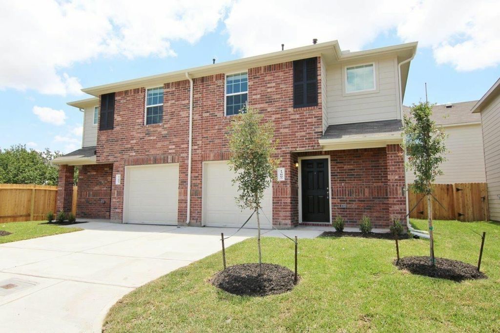 13003 Bella Vida Lane, Houston, TX 77082