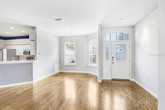 5302 WATERLEAF COURT, Valrico, FL 33596