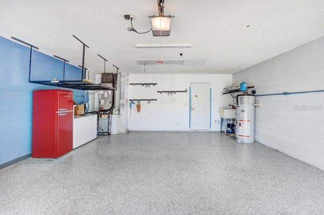 5302 WATERLEAF COURT, Valrico, FL 33596