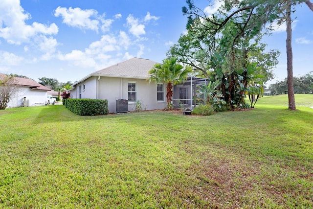 5302 WATERLEAF COURT, Valrico, FL 33596