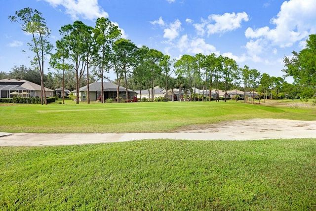 5302 WATERLEAF COURT, Valrico, FL 33596