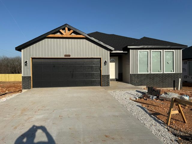 3486 N Ohara Avenue, Springfield, MO 65803