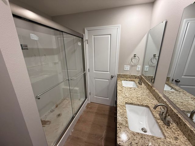 3486 N Ohara Avenue, Springfield, MO 65803