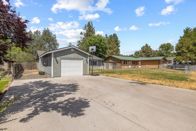 31643 Klamath Street, Bonanza, OR 97623
