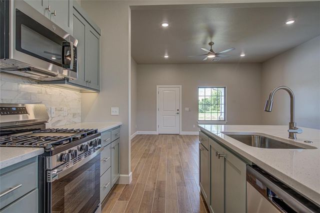 219 Hope Avenue, Shawnee, OK 74804