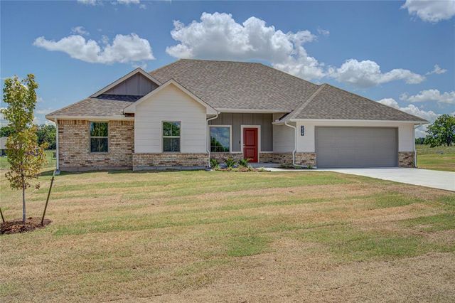 219 Hope Avenue, Shawnee, OK 74804