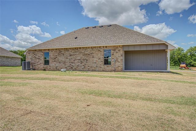 219 Hope Avenue, Shawnee, OK 74804