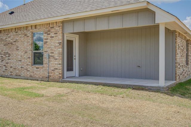 219 Hope Avenue, Shawnee, OK 74804