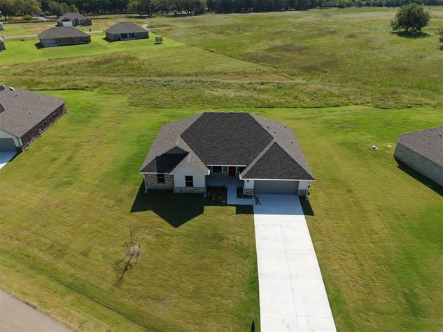 219 Hope Avenue, Shawnee, OK 74804