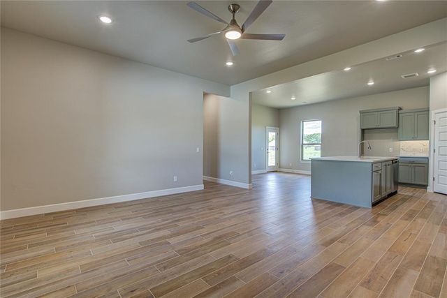 219 Hope Avenue, Shawnee, OK 74804