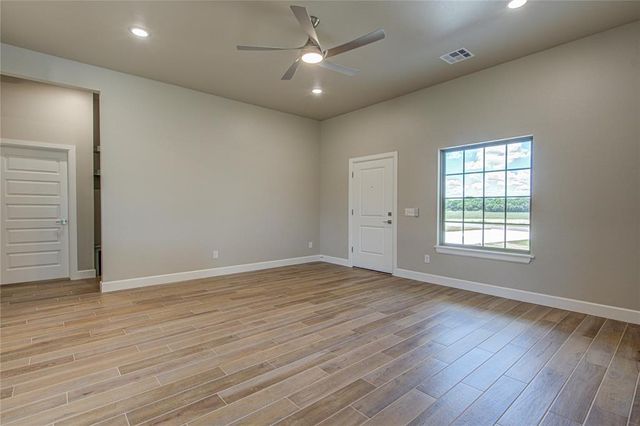 219 Hope Avenue, Shawnee, OK 74804