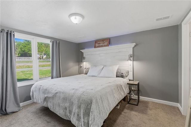 3025 Shrine Park Road, Leavenworth, KS 66048