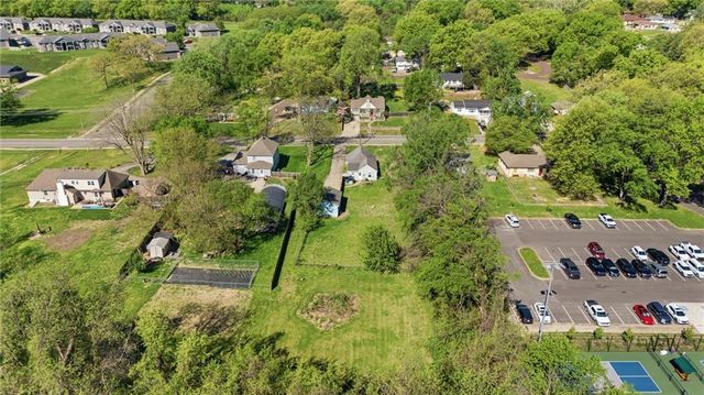 3025 Shrine Park Road, Leavenworth, KS 66048