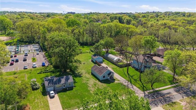 3025 Shrine Park Road, Leavenworth, KS 66048