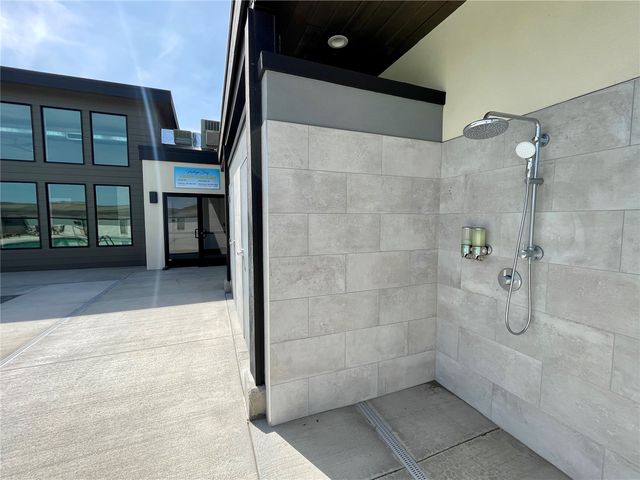 190 Basin Pointe Loop, Vantage, WA 98950