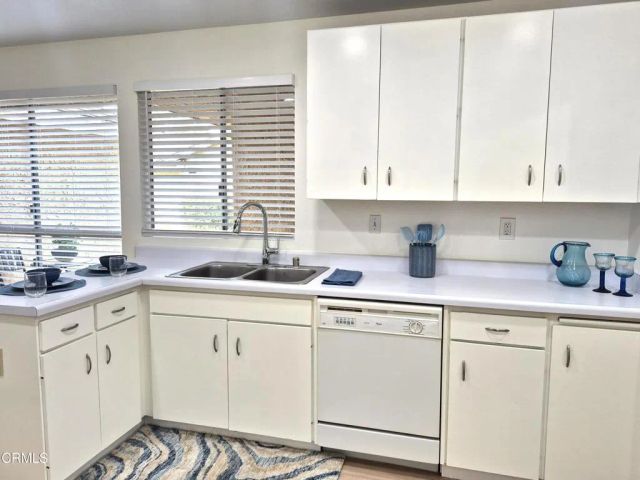 3225 Village 3, Camarillo, CA 93012
